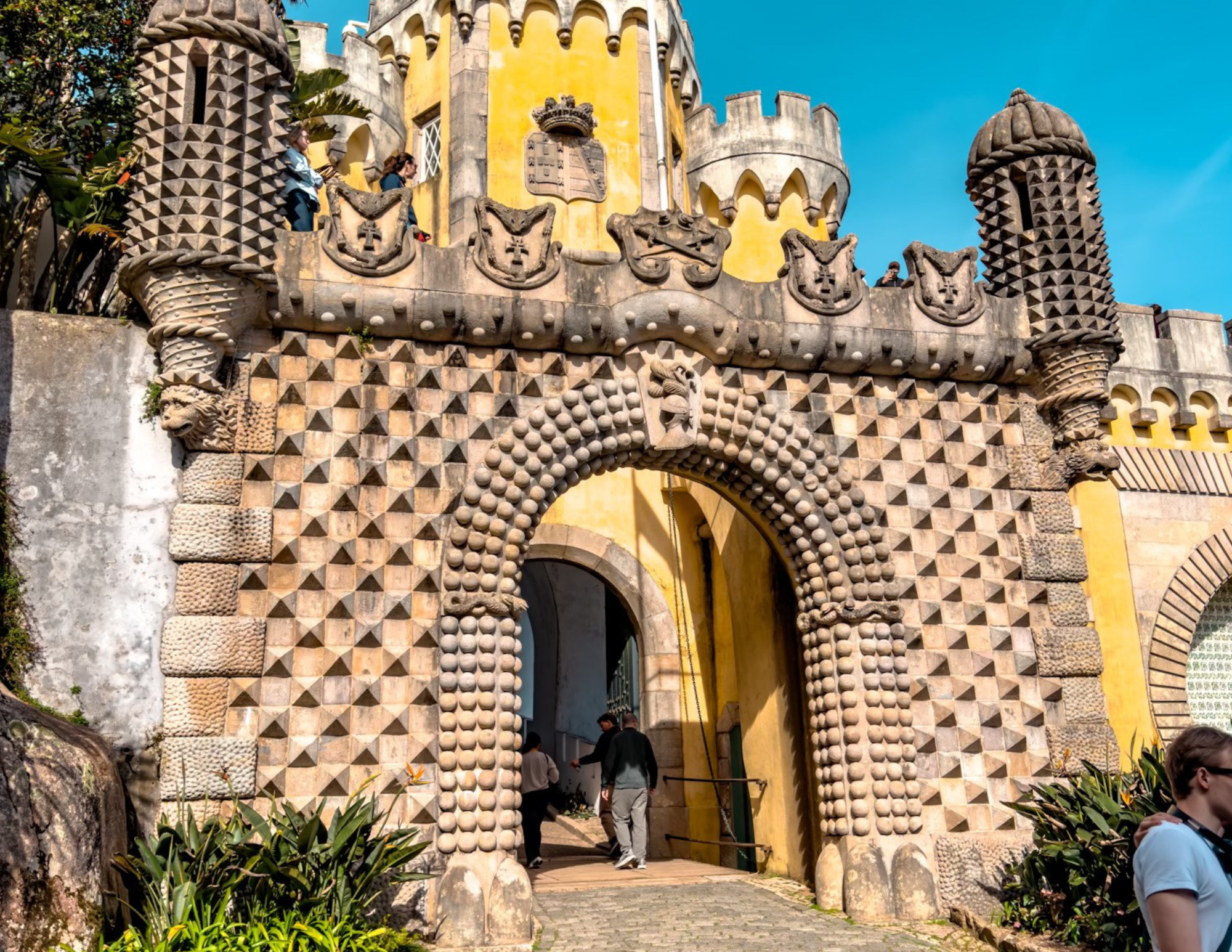 Best Things to Do in Sintra (4).png